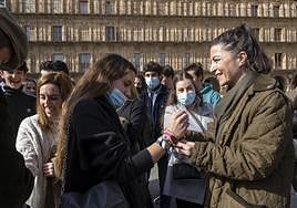 Olona, en una visita a Salamanca, cuando pertenecía a Vox.