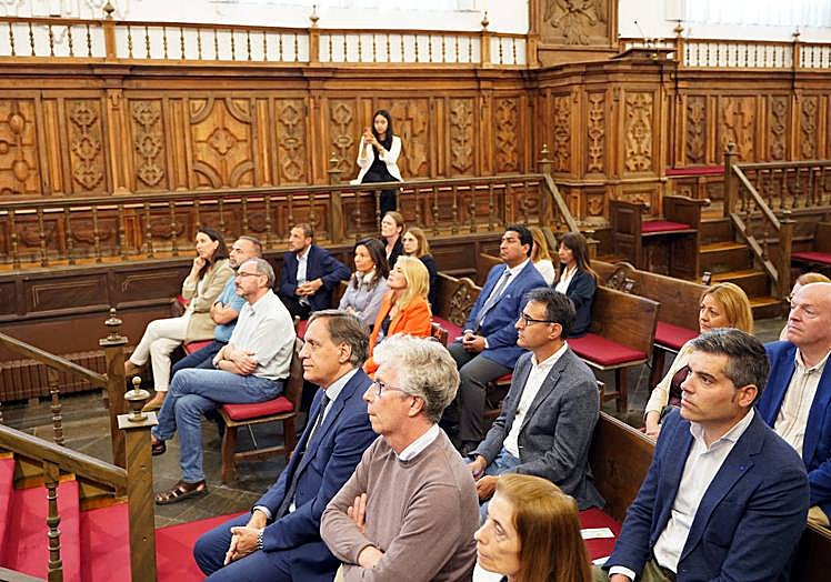 Imagen principal - La UPSA presenta el Centro de Lenguas, un nuevo servicio con vocación plurilingüistica y multicultural