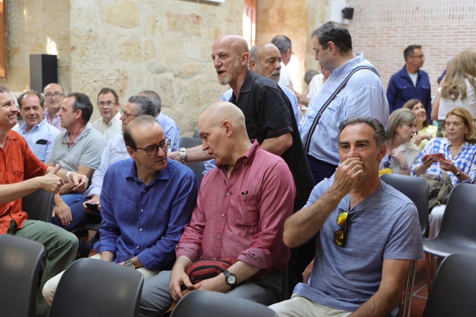 Reunión de antiguos alumnos en el Maestro Ávila