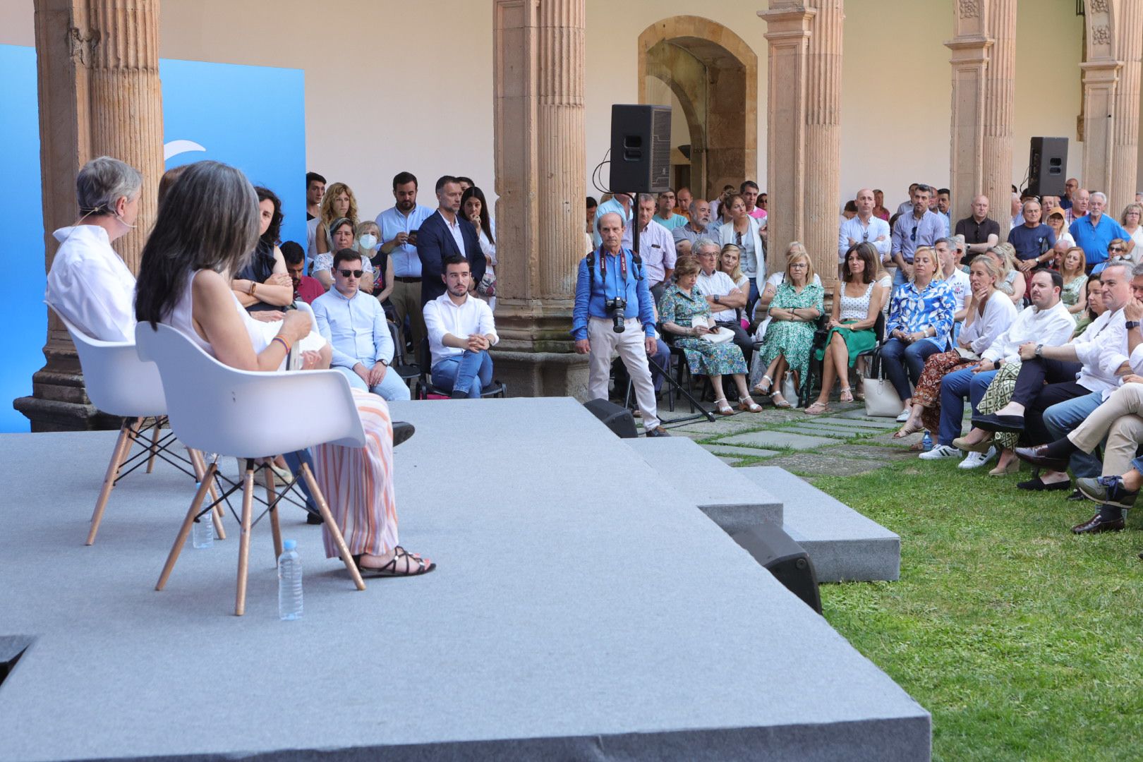 Feijóo visita Salamanca antes de la campaña electoral
