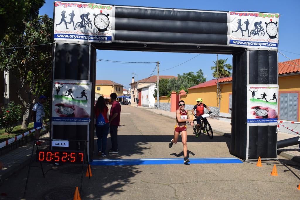 Un centenar de corredores en la IX Carrera Popular Alba de Yeltes