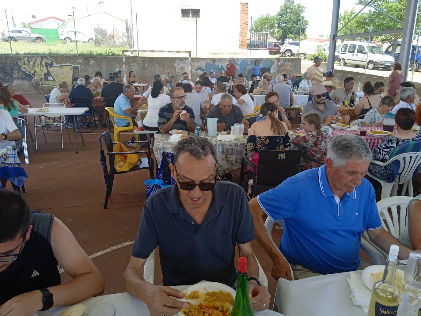 Monterrubio de la Sierra despide las fiestas con una paella