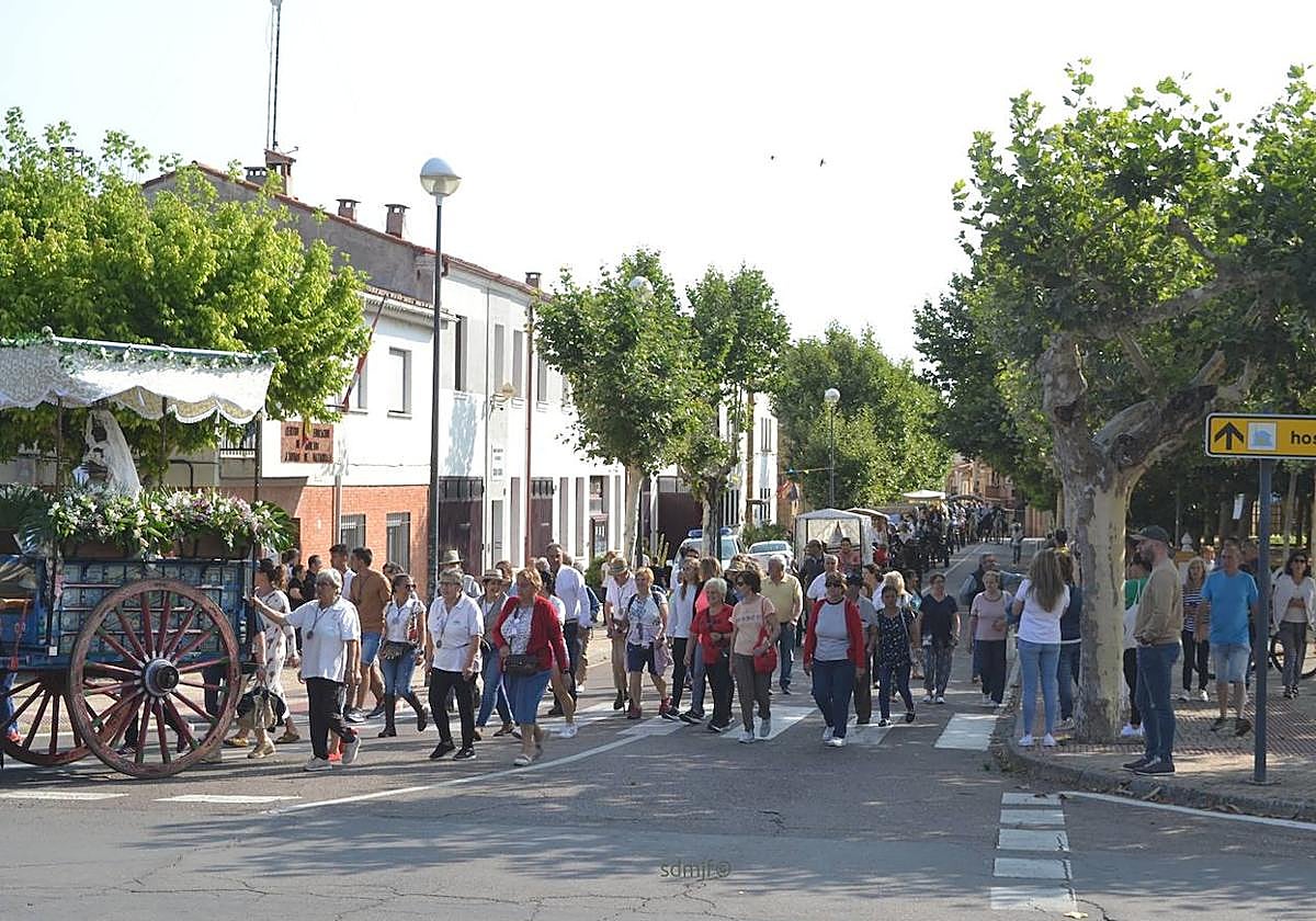 Romería de Ciudad Rodrigo hacia la Peña de Francia.