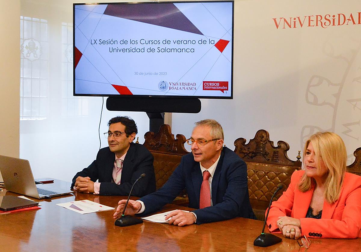Rueda de prensa de presentación de los Cursos de Verano de la Universidad de Salamanca