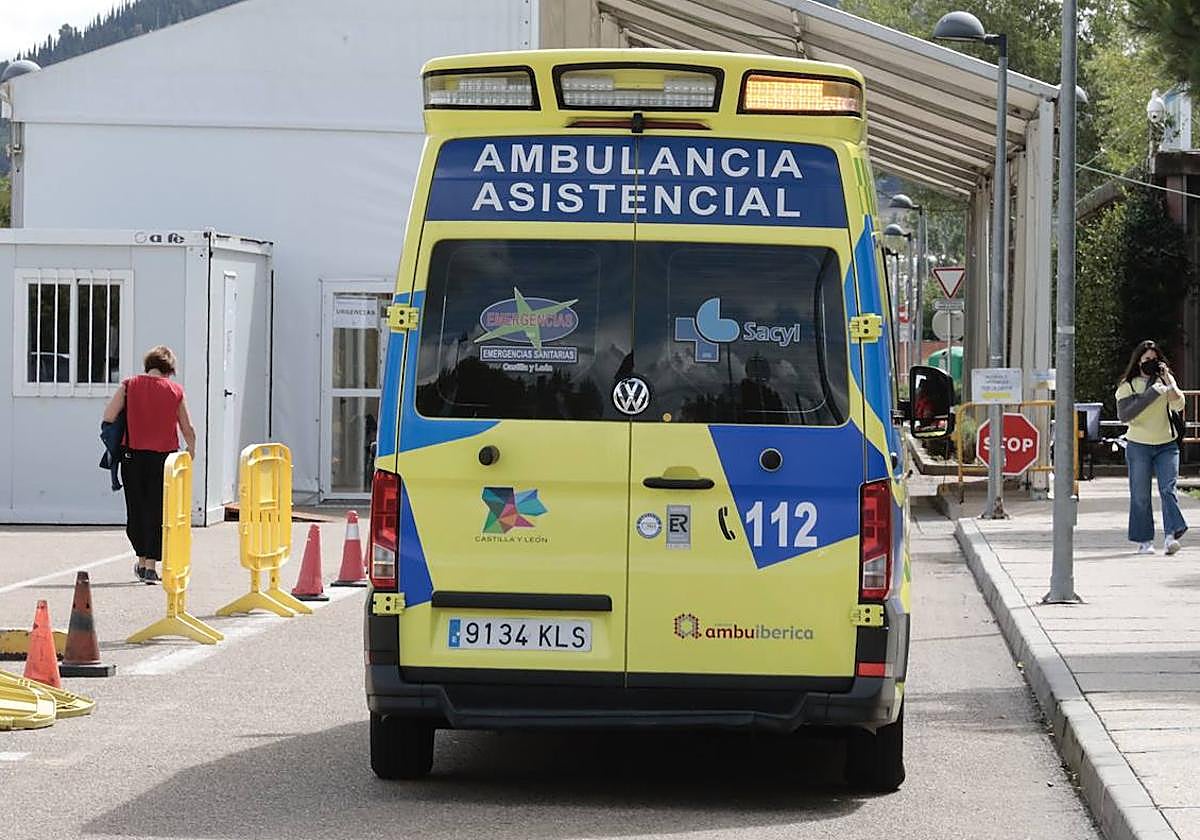 Una fallecida y tres intoxicados en el incendio de una vivienda en Zamora