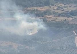 Extinguido el incendio forestal intencionado de Serradilla del Llano