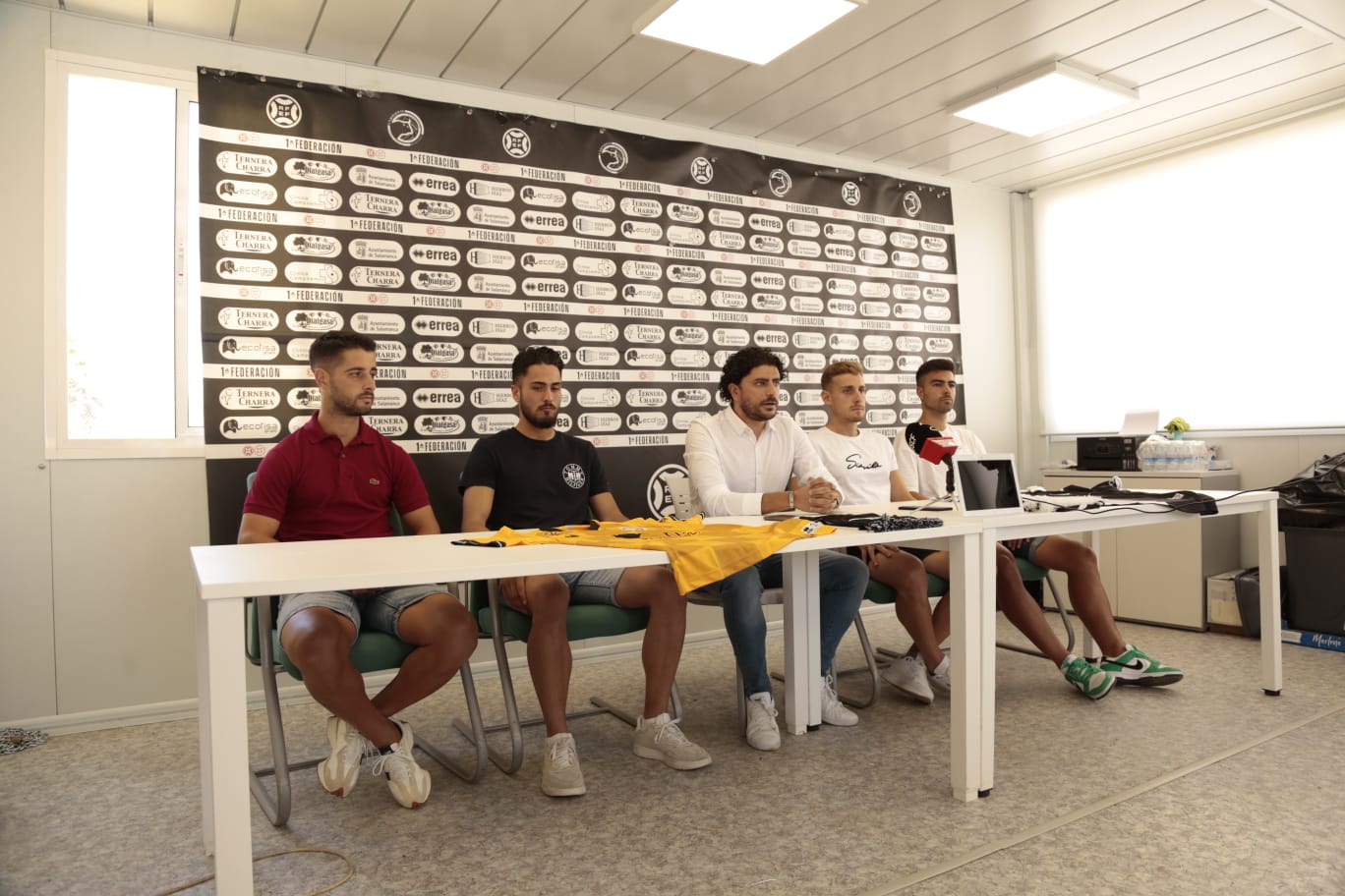 Unionistas presenta a Manu Ramírez, Camus, Iván Martínez y Erik Ruiz