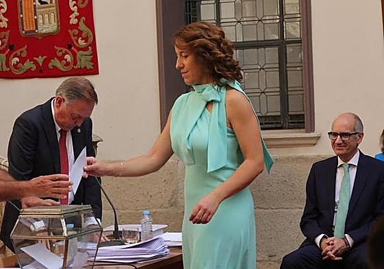 Pilar Sánchez, portavoz de la Diputación de Salamanca en el acto de investidura de este mismo martes.