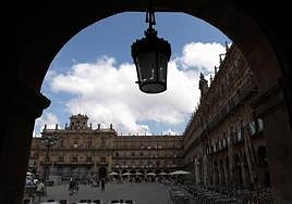 Cielo nublado en la Plaza Mayor de Salamanca.