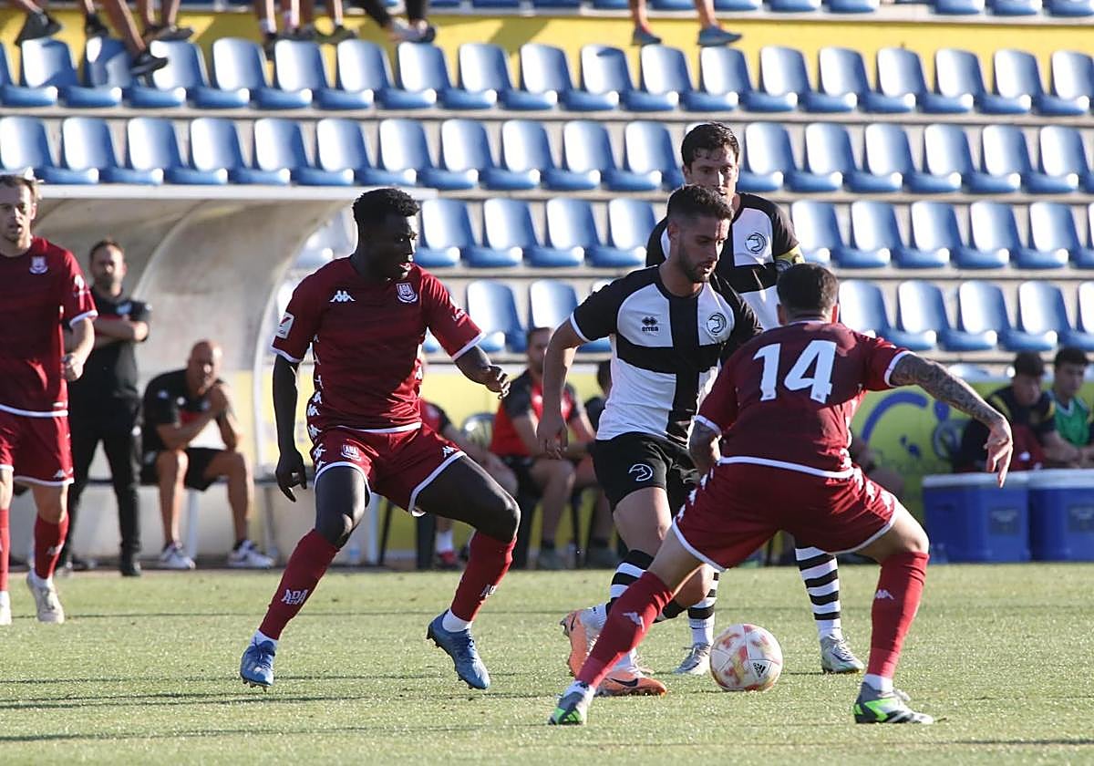 Unionistas inicia la pretemporada cayendo goleado en el Reina por el Alcorcón