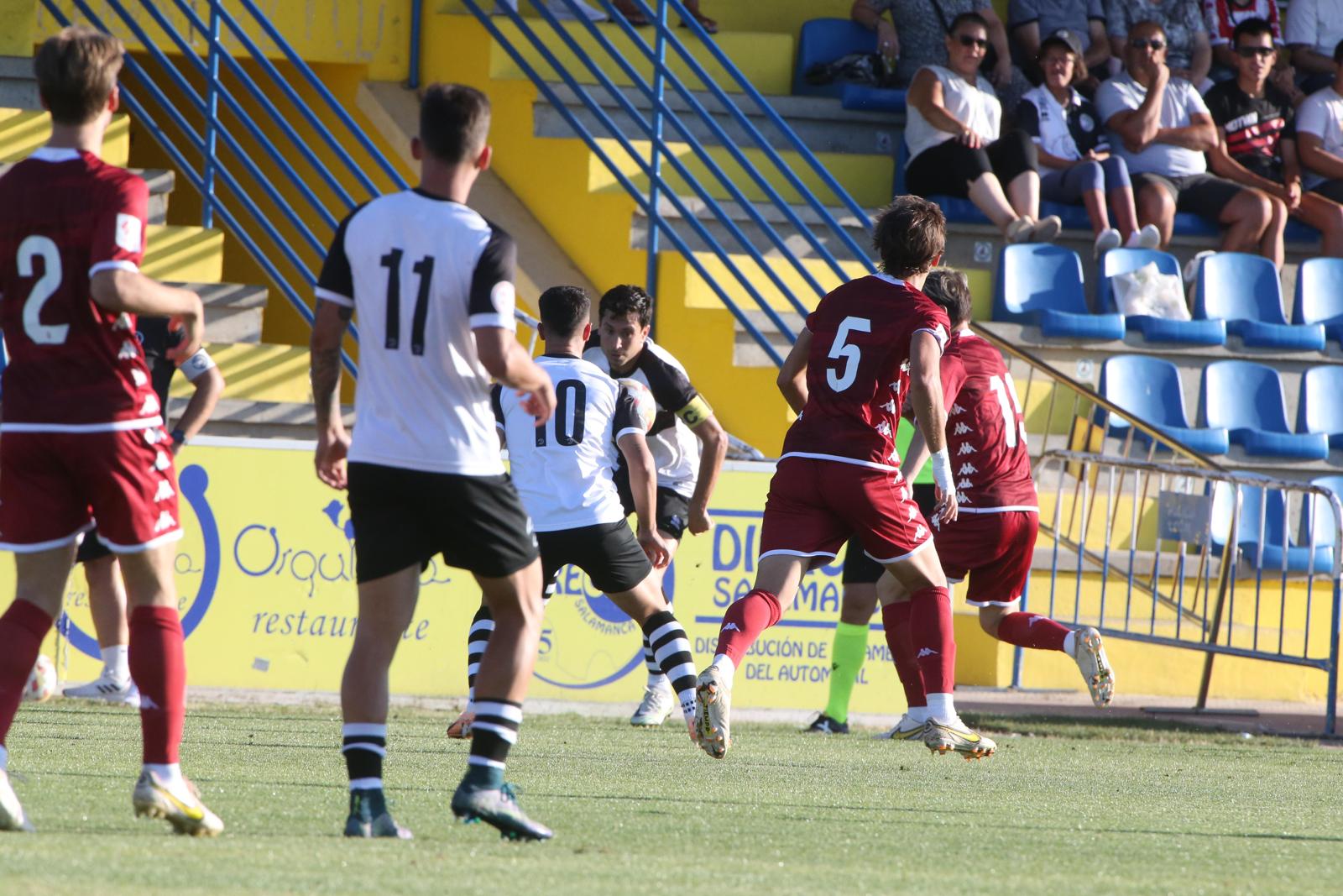 Unionistas inicia la pretemporada cayendo goleado en el Reina por el Alcorcón
