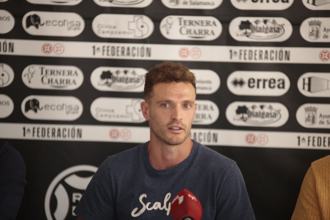 Unionistas presenta a cuatro nuevos jugadores