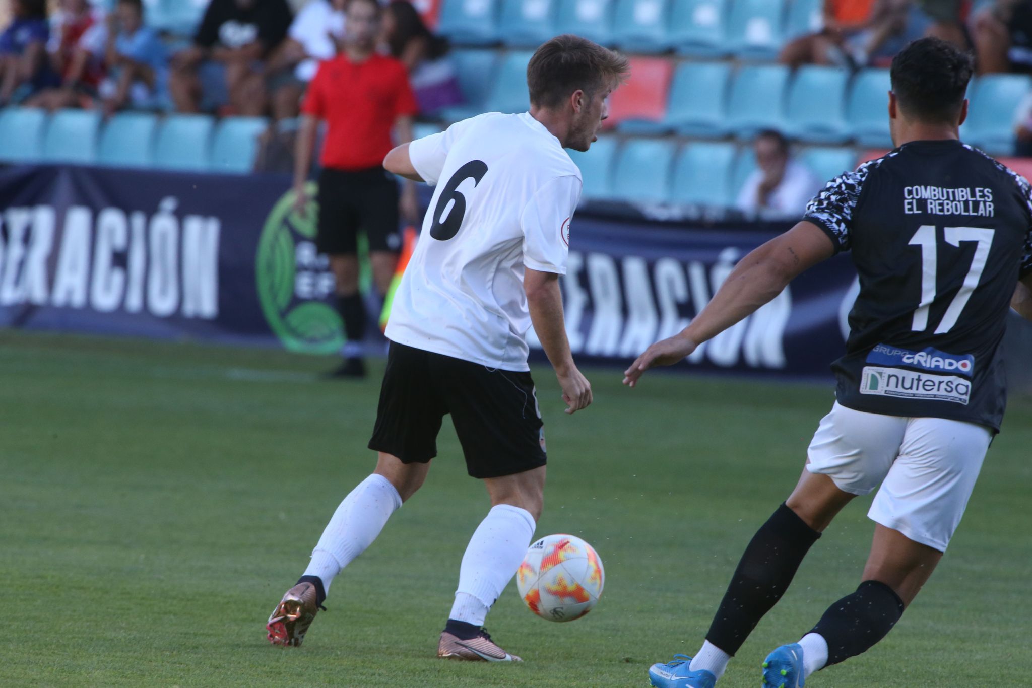 El Helmántico acoge una goleada del Salamanca frente al Ciudad Rodrigo (7-0)