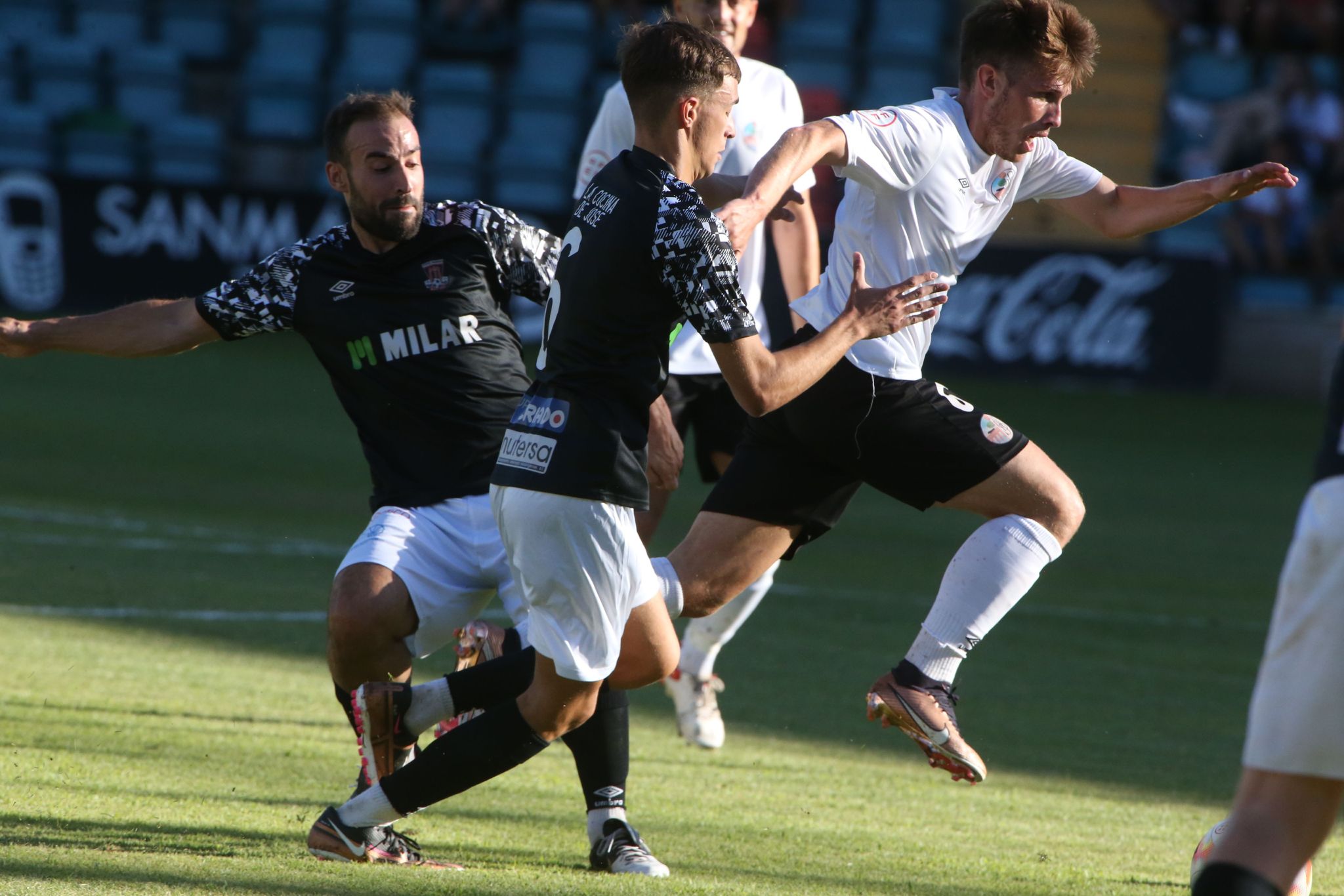 El Helmántico acoge una goleada del Salamanca frente al Ciudad Rodrigo (7-0)