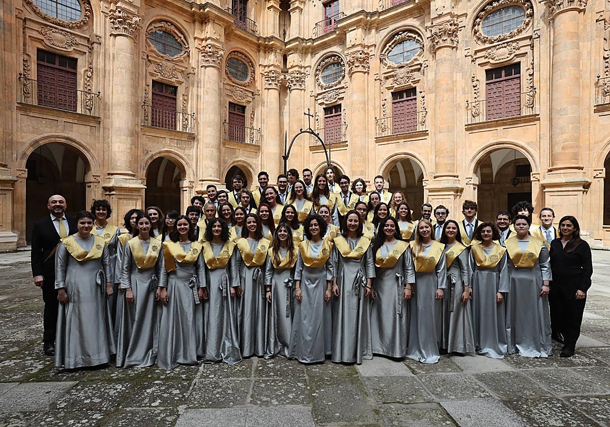Coro 'Tomás Luis de Victoria' de la Universidad Pontificia de Salamanca.
