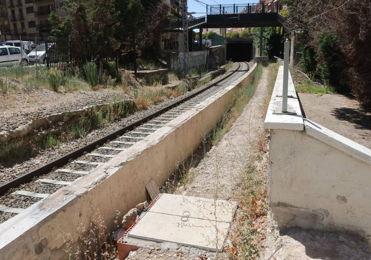 El antiguo apeadero de La Alamedilla, en su estado actual.