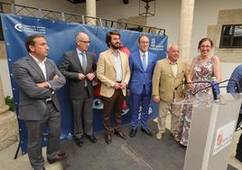 Particiopantes en la inauguración de la Feria de Teatro de Castilla y León de Ciudad Rodrigo.