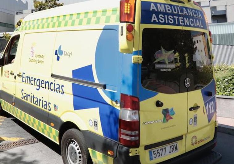 Heridos una mujer de 26 años, una niña de 4 y un niño de 3 en un accidente en Anaya de Alba