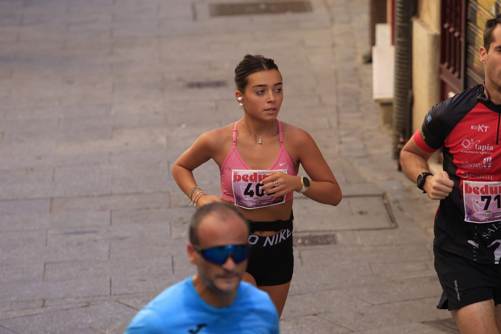 Carlos Gallego y Gema Martin ganan la carrera contra la Violencia de Género