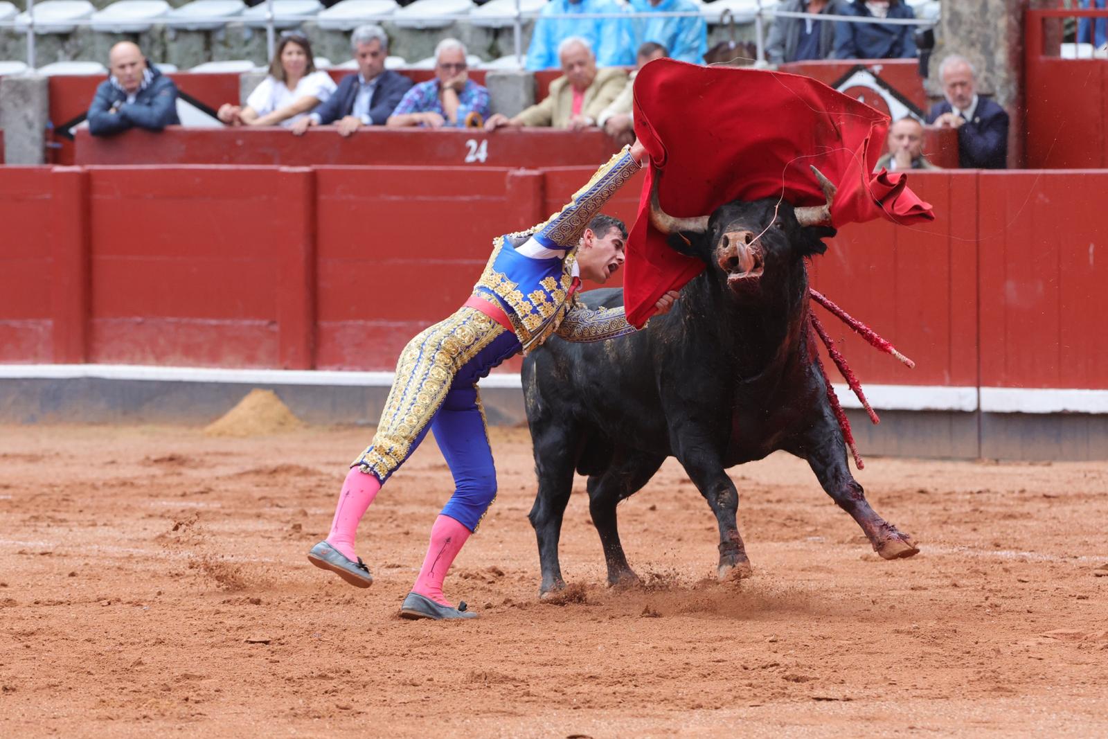 Ismael Martín triunfa en la novillada de Lorenzo Espioja en Salamanca