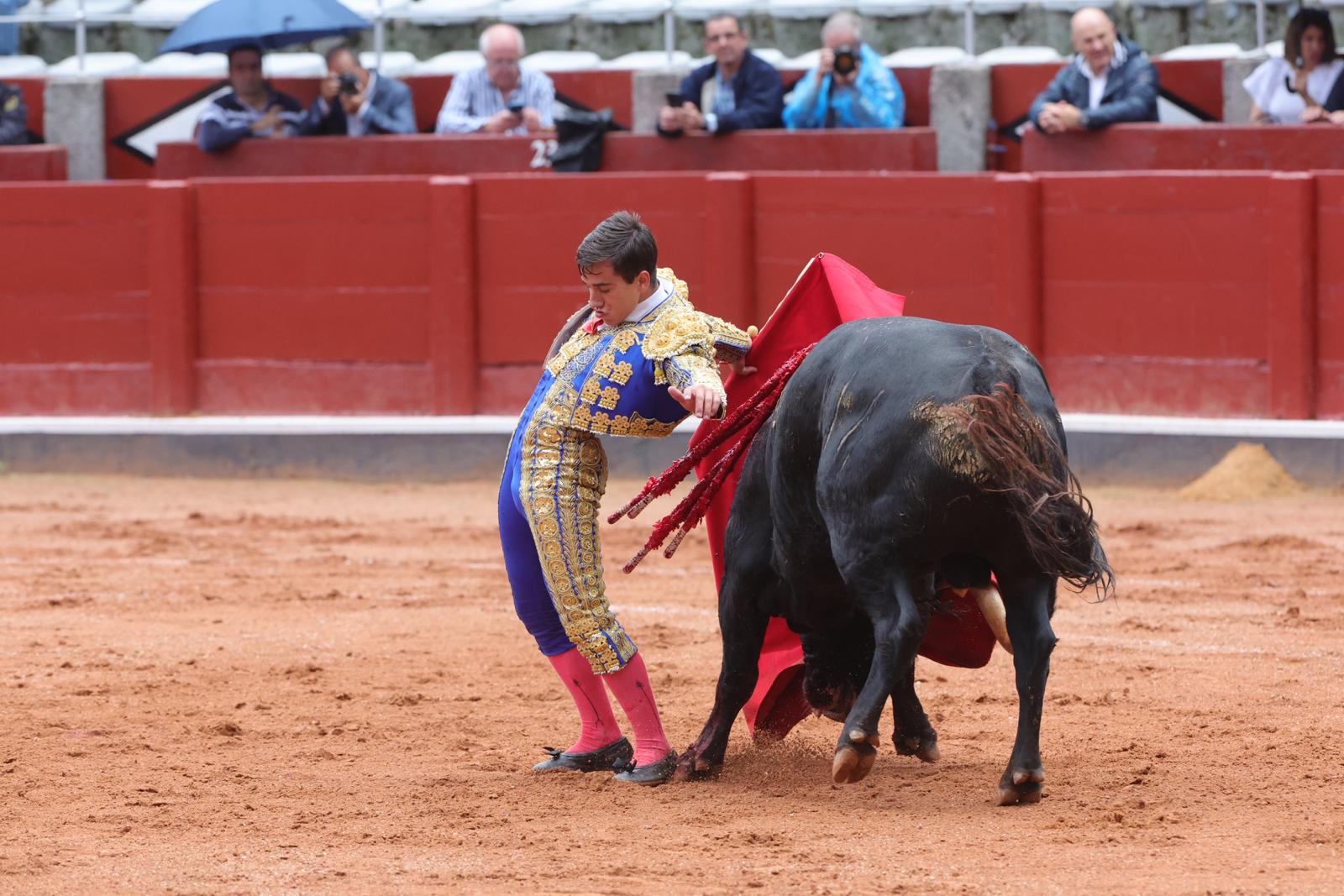 Ismael Martín triunfa en la novillada de Lorenzo Espioja en Salamanca