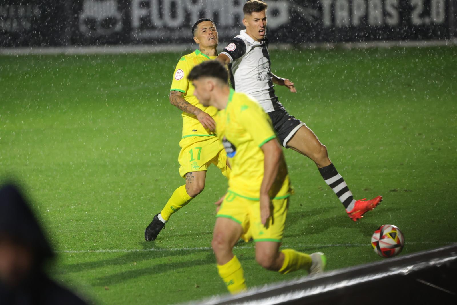 Puntazo de Unionistas ante el histórico Deportivo