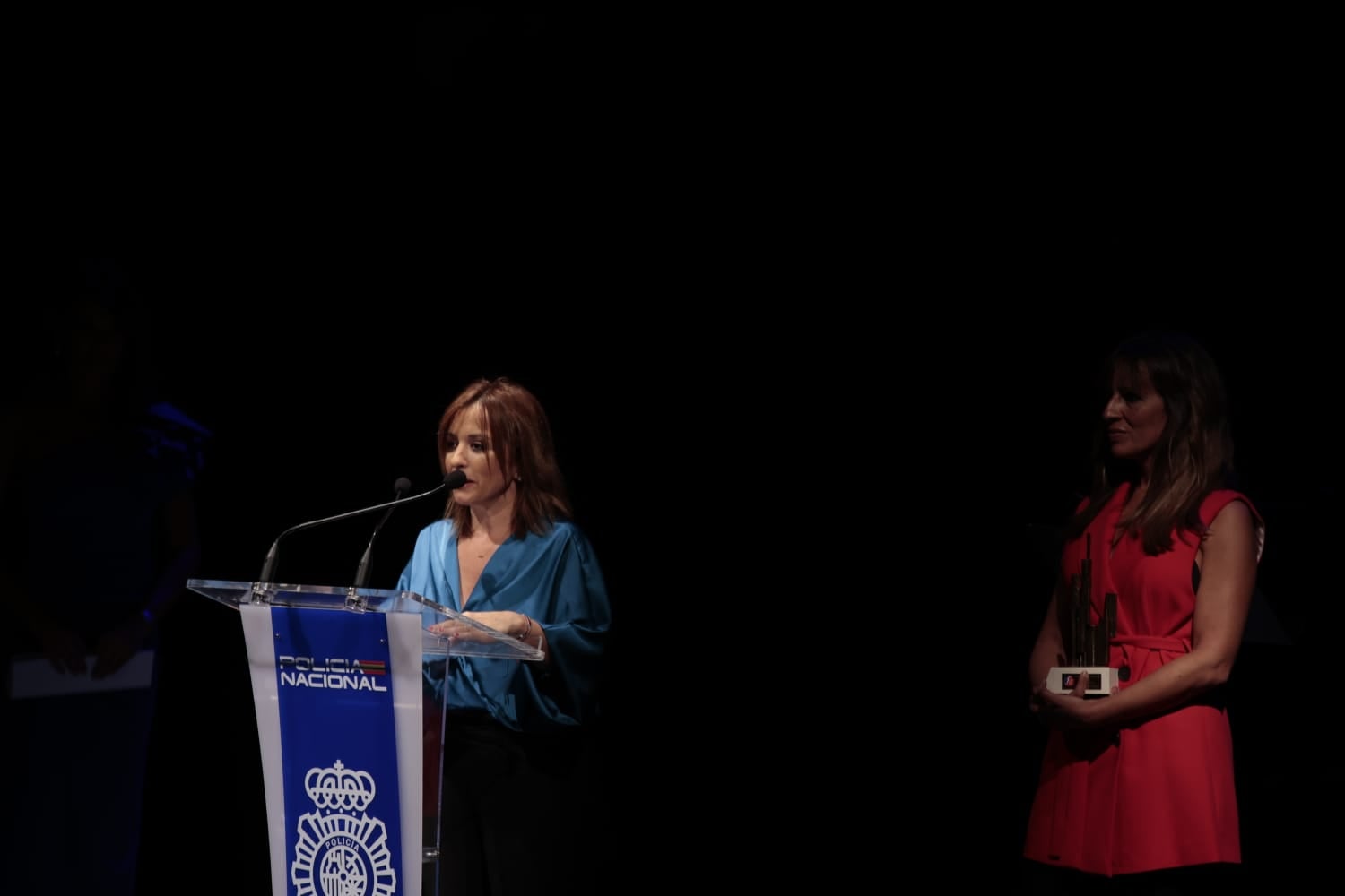 Música y solemnidad en la Gala de Premios de la Policía Nacional