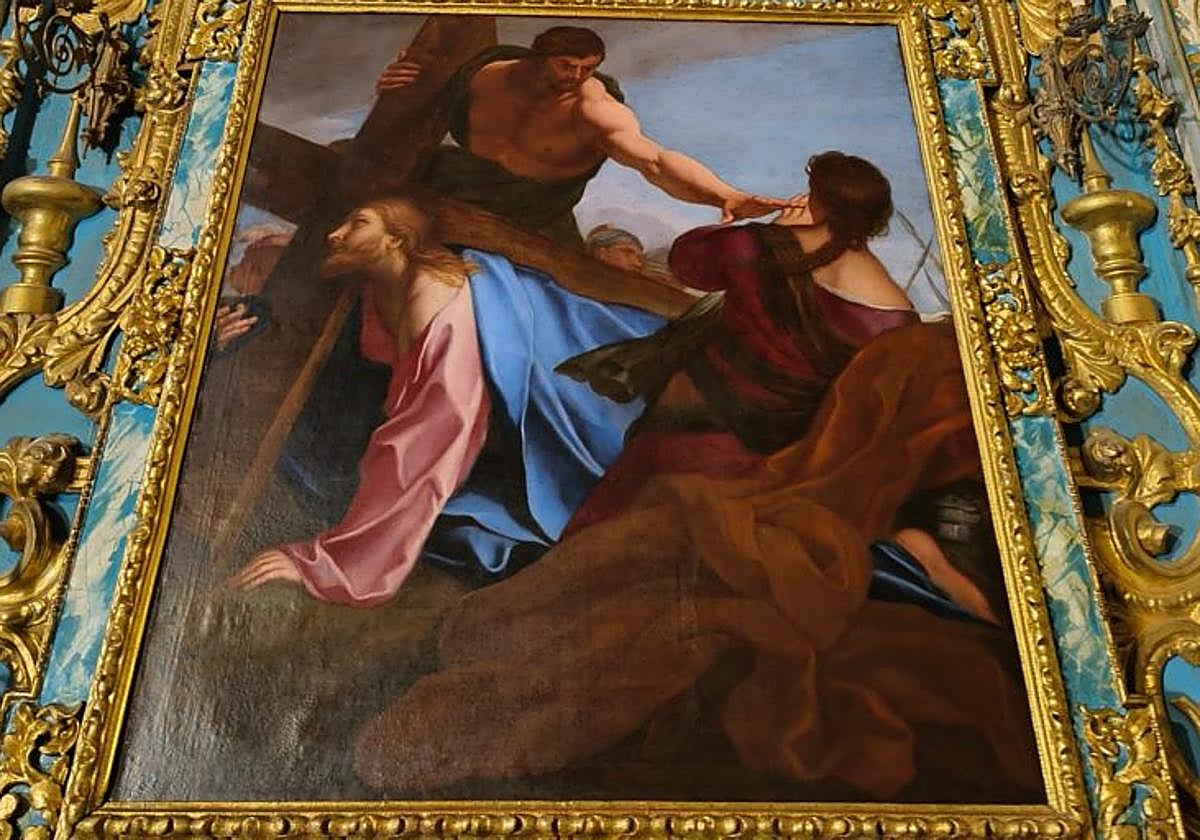 El cuadro Cristo con la cruz a cuestas, atribuido a Carlo Maratta en la capilla del Nazareno de la Catedral de Salamanca.