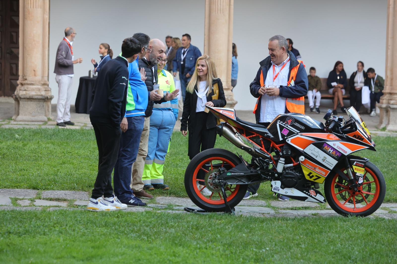 De la habitación de un hospital al asiento de un Ferrari