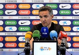 El entrenador de Unionistas, Dani Ponz.