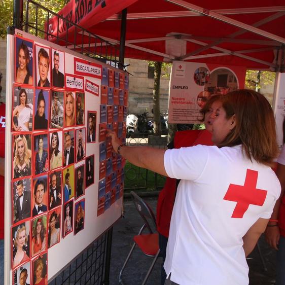 Cruz Roja sopla las 150 velas arropada de cientos de voluntarios