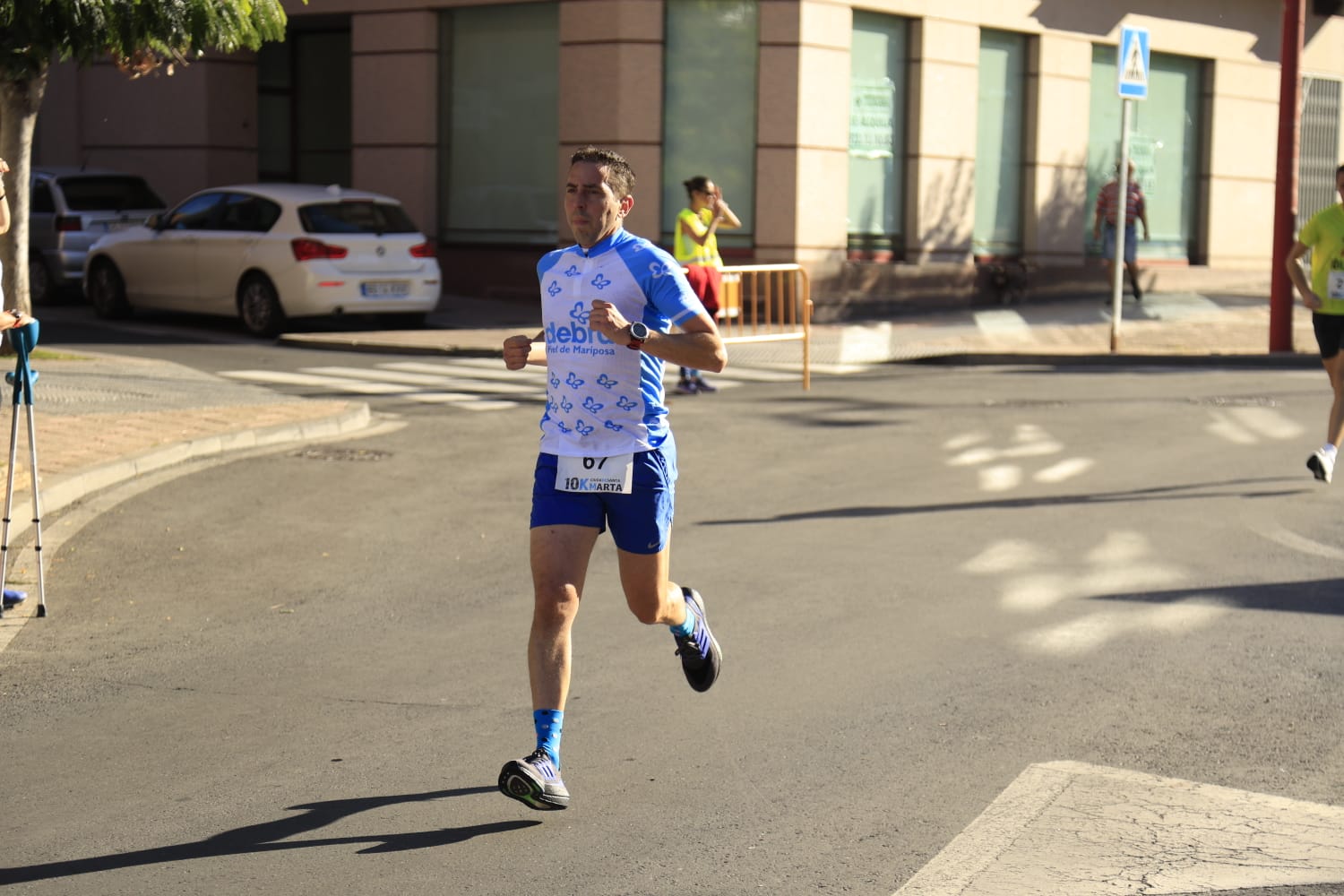 Adrián Moro y Verónica Sánchez, los más rápidos en la carrera de Santa Marta