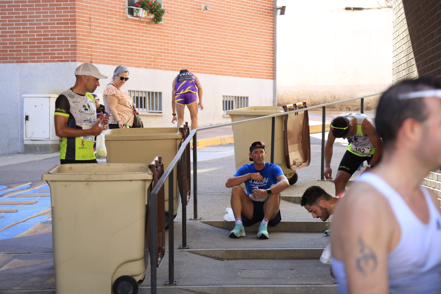 Adrián Moro y Verónica Sánchez, los más rápidos en la carrera de Santa Marta