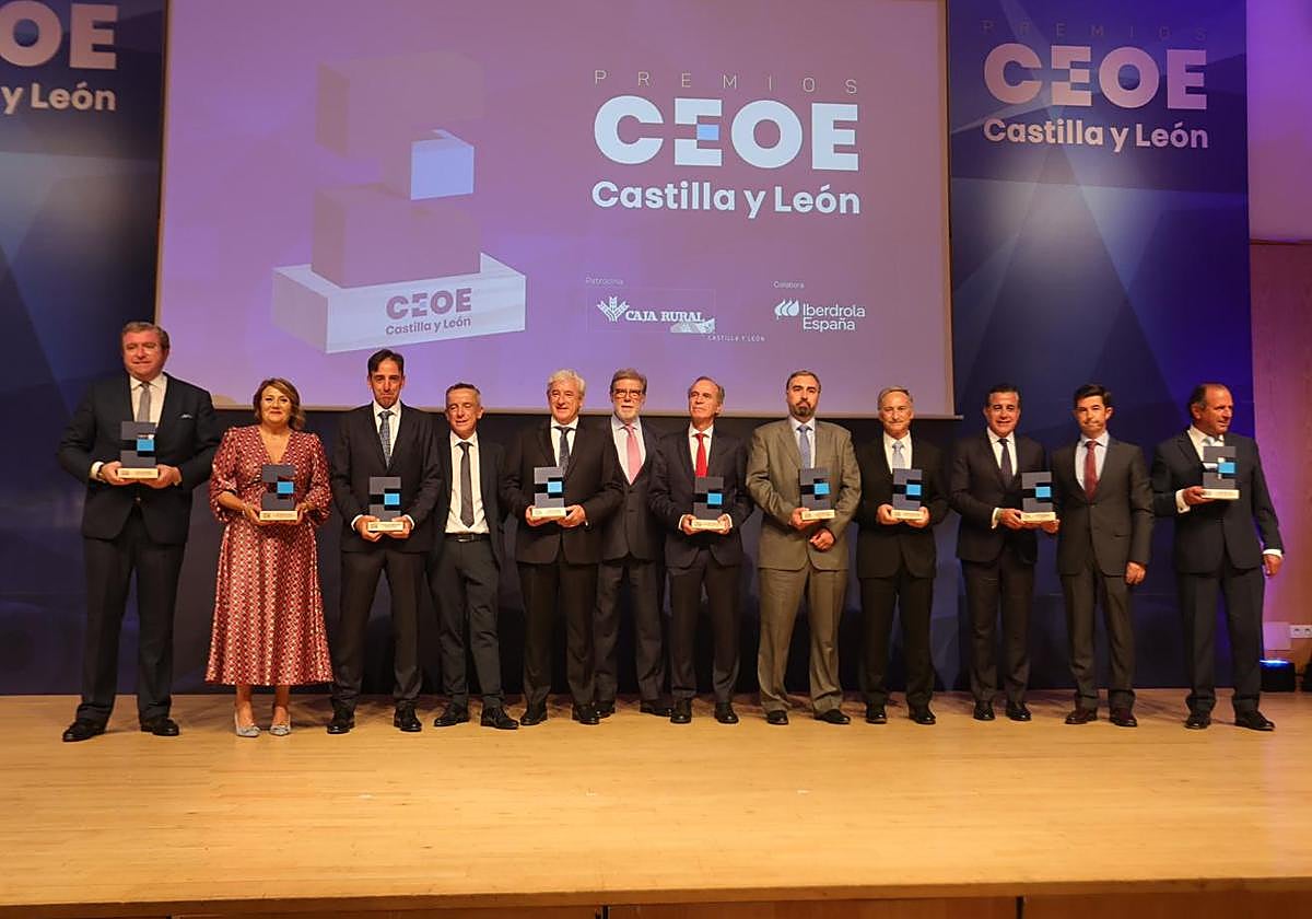 Los premiados en la gala de CEOE Castilla y León.