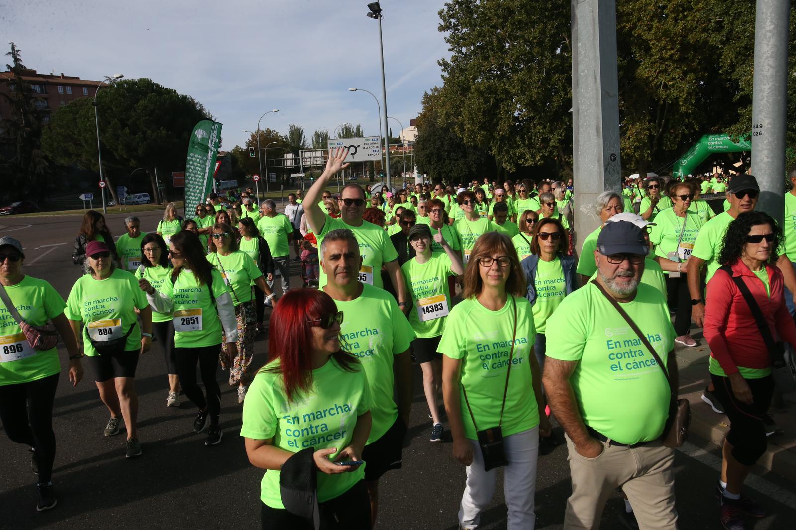 Salamanca sale a la calle para dar pasos contra el cáncer
