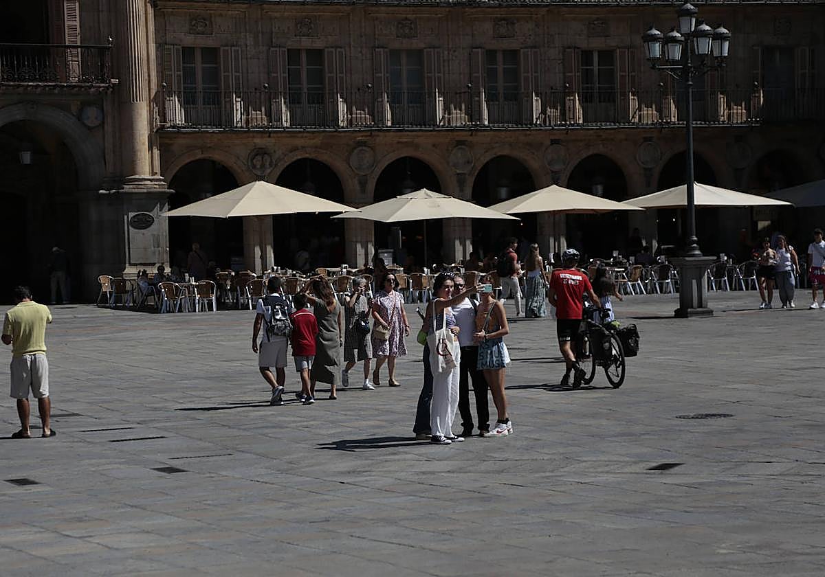 Turistas en la Plaza Mayor
