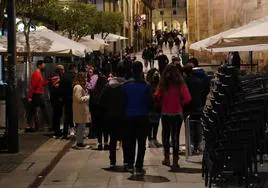 Conduce de noche en bici por el centro de Salamanca de forma negligente y da positivo