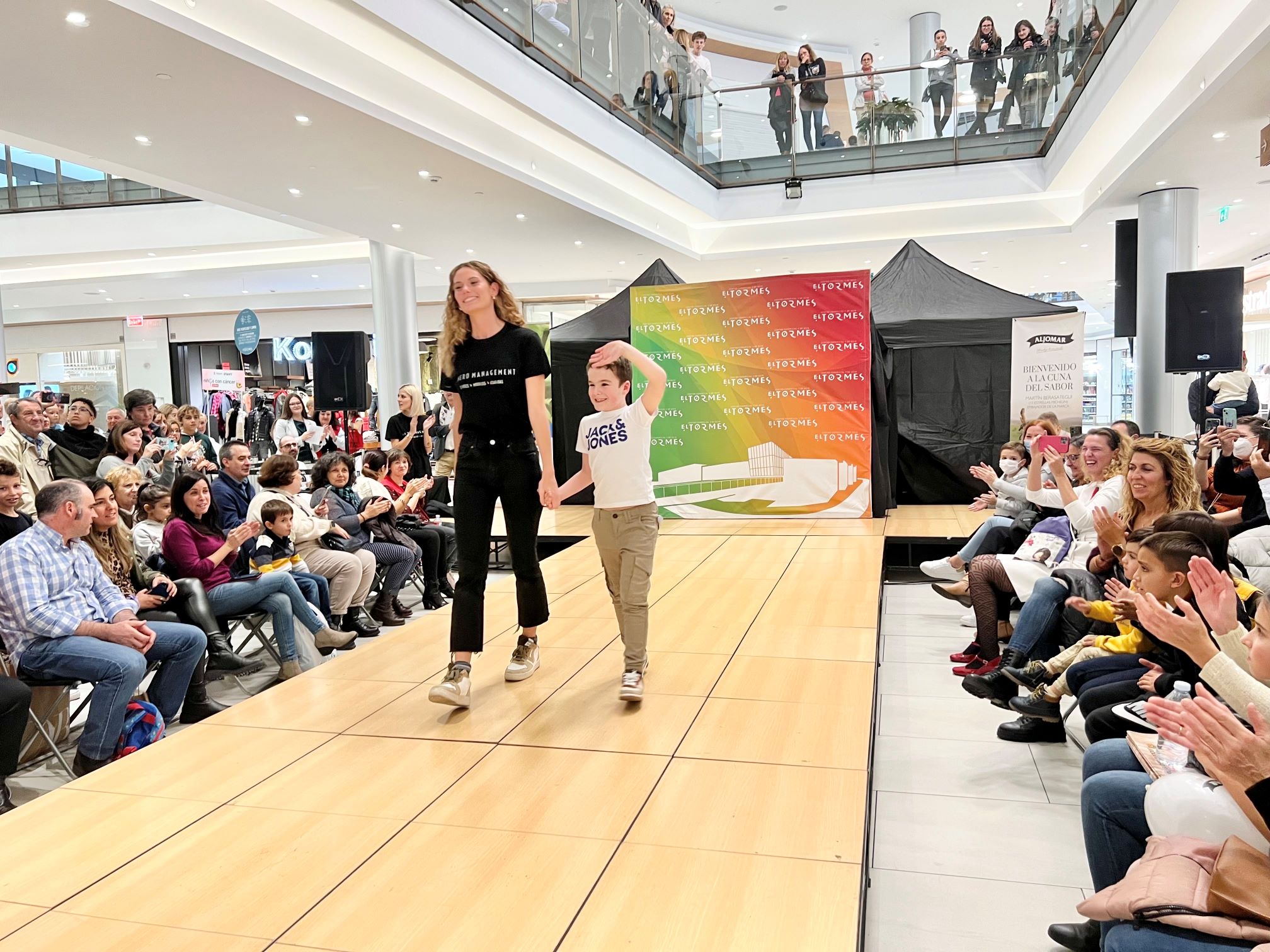 El «Pequedesfile solidario» de PYFANO vuelve a El Tormes