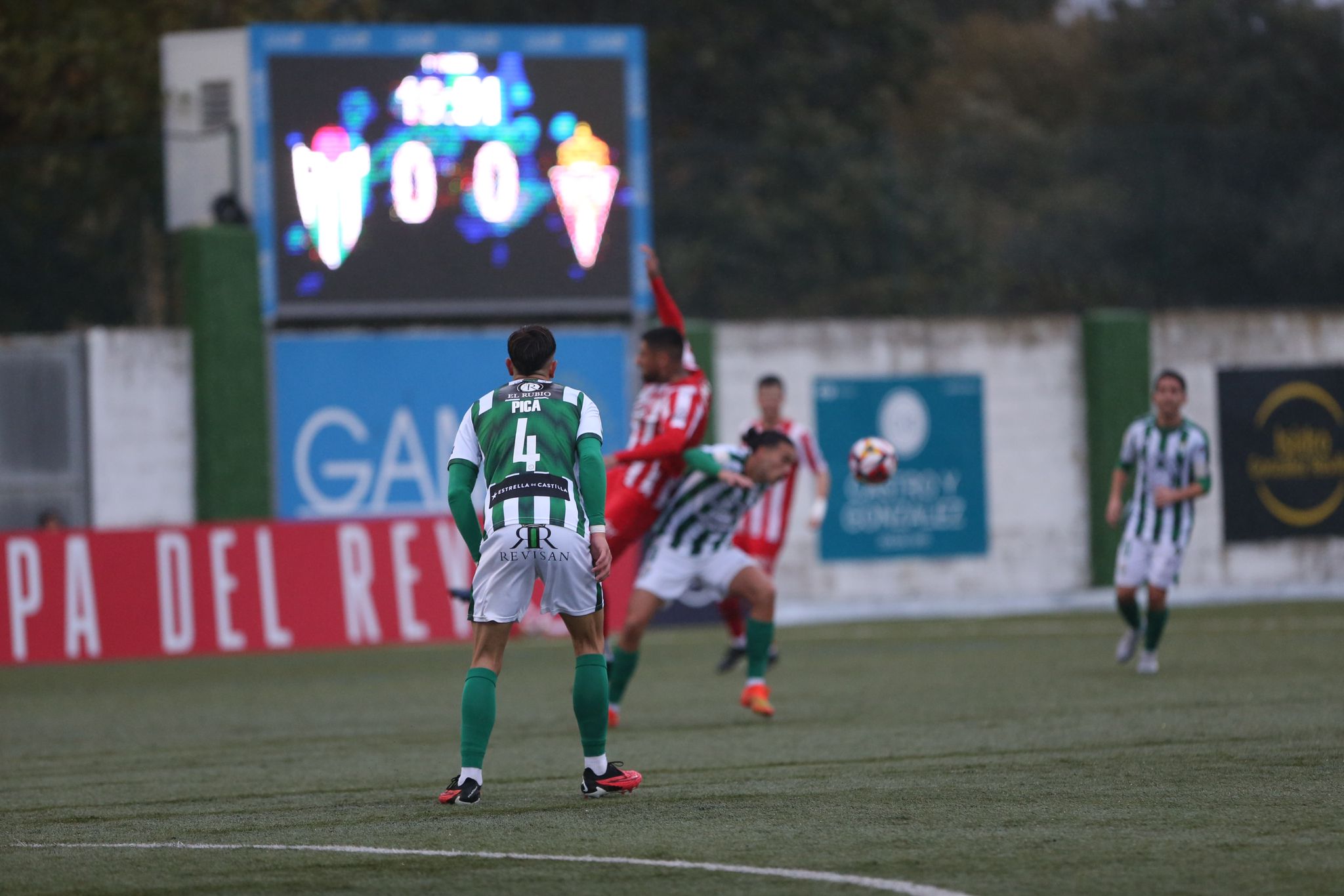 El Guijuelo le aguanta con mérito a un Segunda División