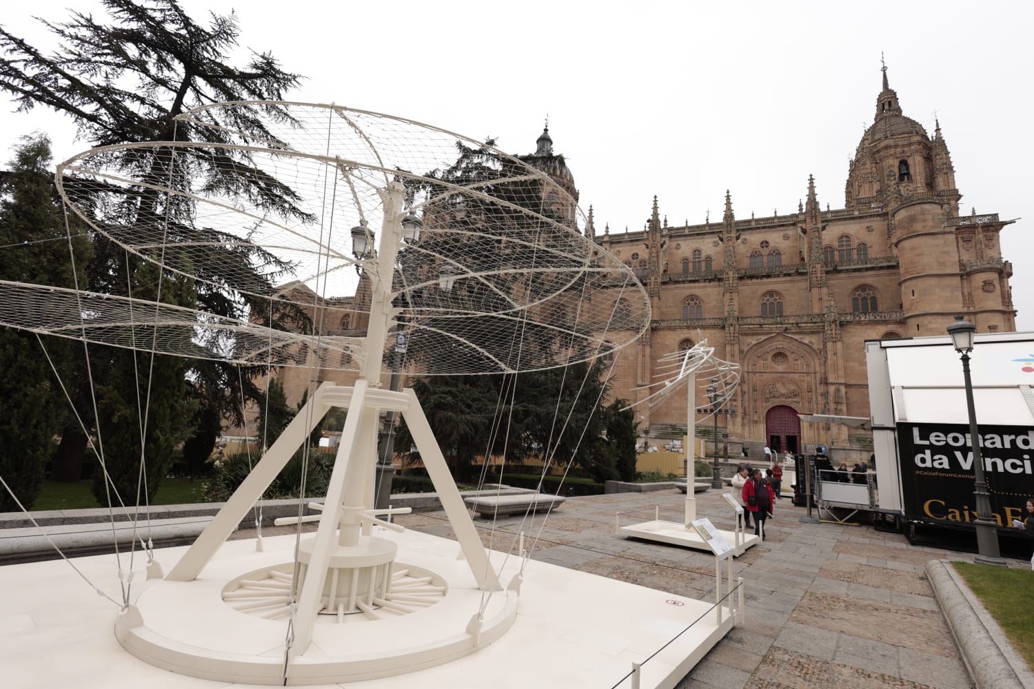 La Fundación »la Caixa» y el Ayuntamiento de Salamanca presentan «Leonardo da Vinci. Observa. Cuestiona. Experimenta.»