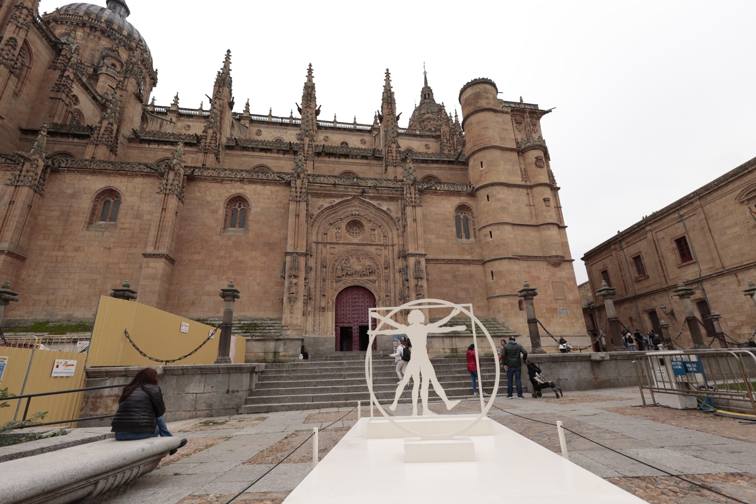 La Fundación »la Caixa» y el Ayuntamiento de Salamanca presentan «Leonardo da Vinci. Observa. Cuestiona. Experimenta.»