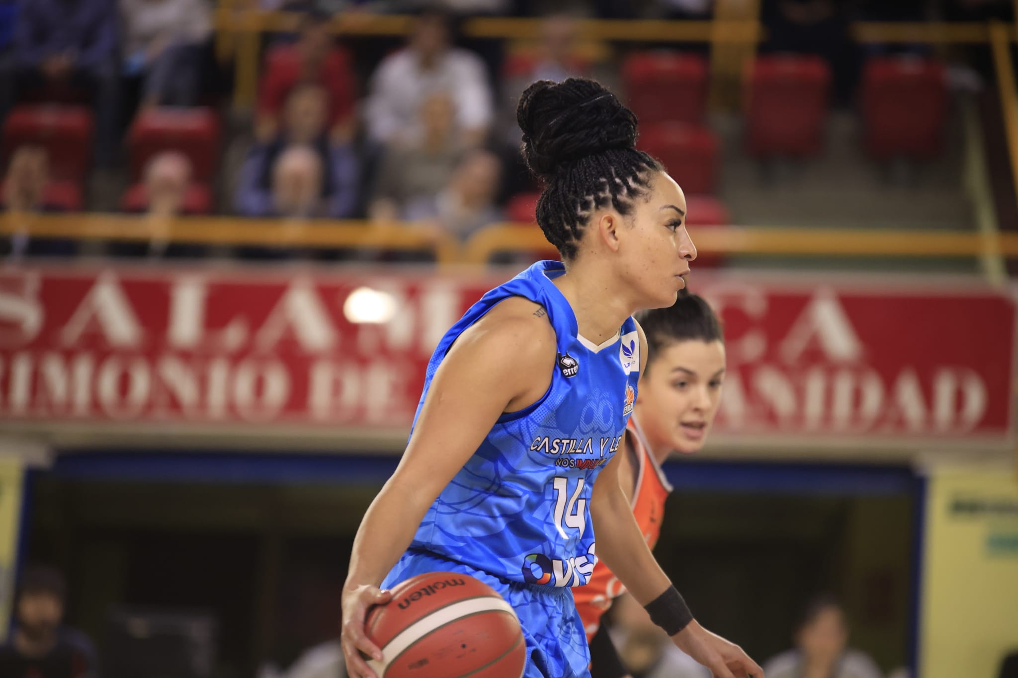 El clásico Avenida-Valencia, por todo lo alto