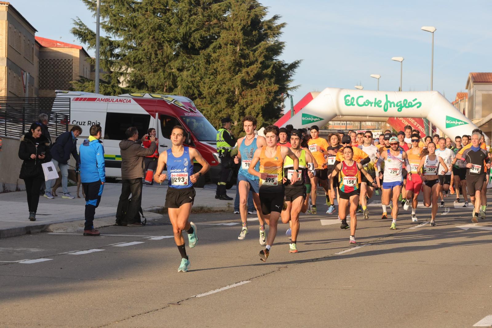 La UPSA corre por la educación en la VIII San Silvestre Universitaria