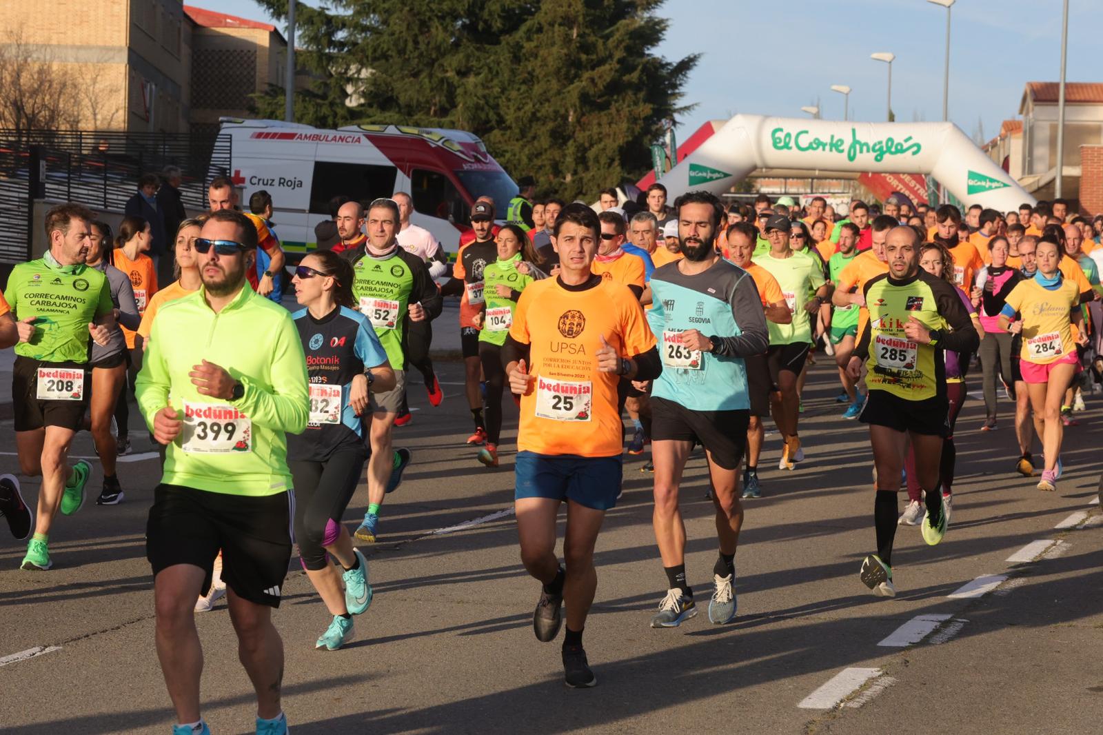 La UPSA corre por la educación en la VIII San Silvestre Universitaria