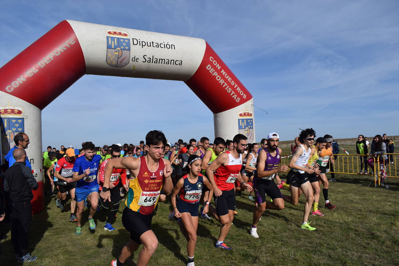Fiesta del atletismo en Peñaranda de Bracamonte