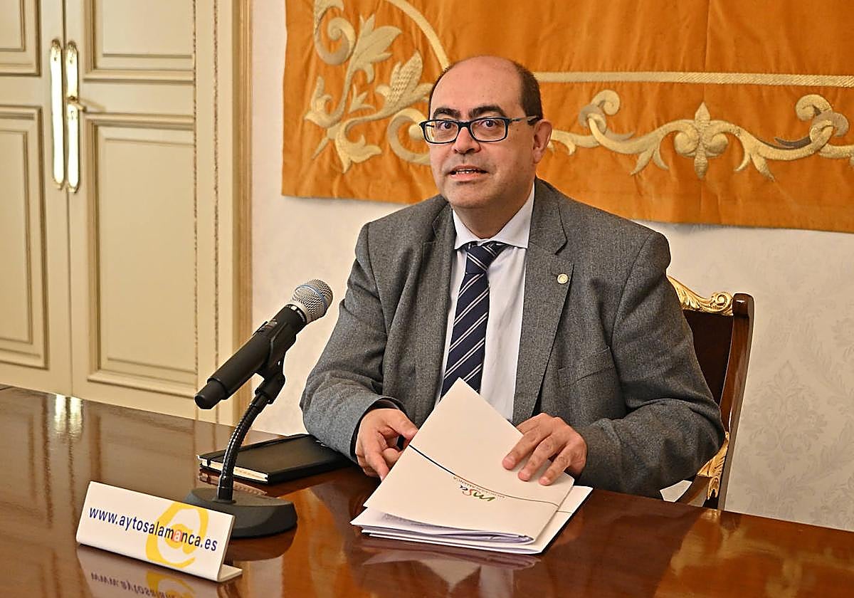 El portavoz del Grupo Municipal Popular, Fernando Rodríguez.