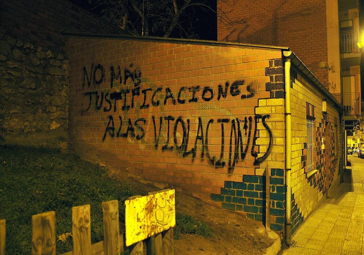 Pintada contra las agresiones sexuales en Salamanca.