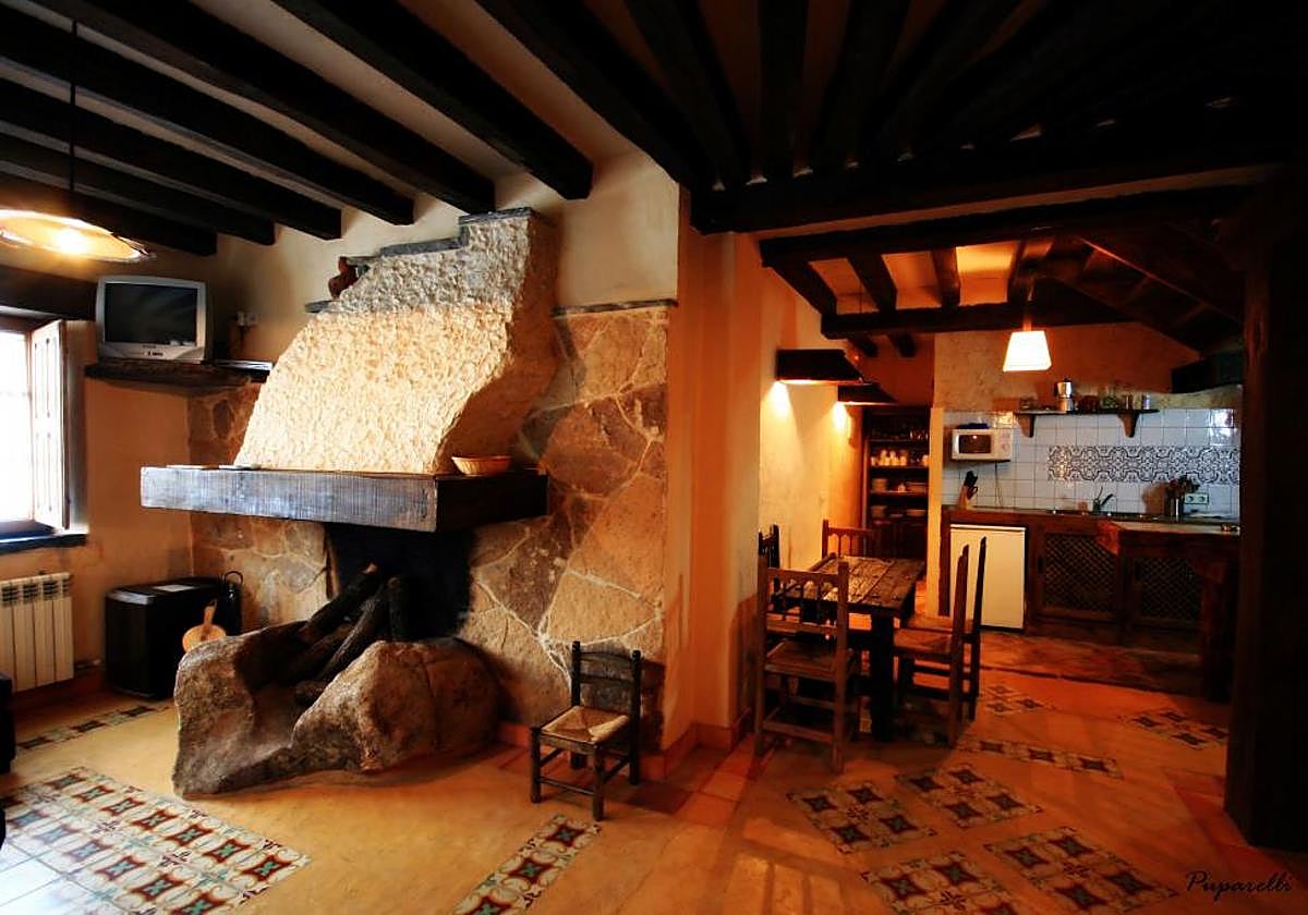 Interior de una casa rural.