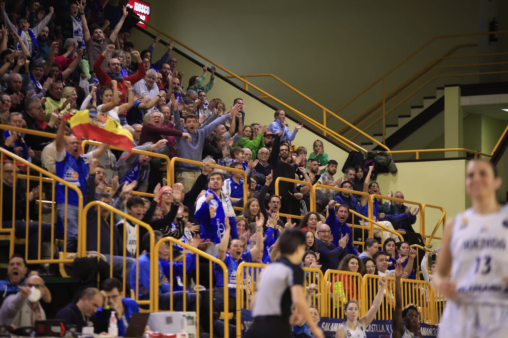 Las imágenes de la dura derrota final de Avenida ante la Virtus