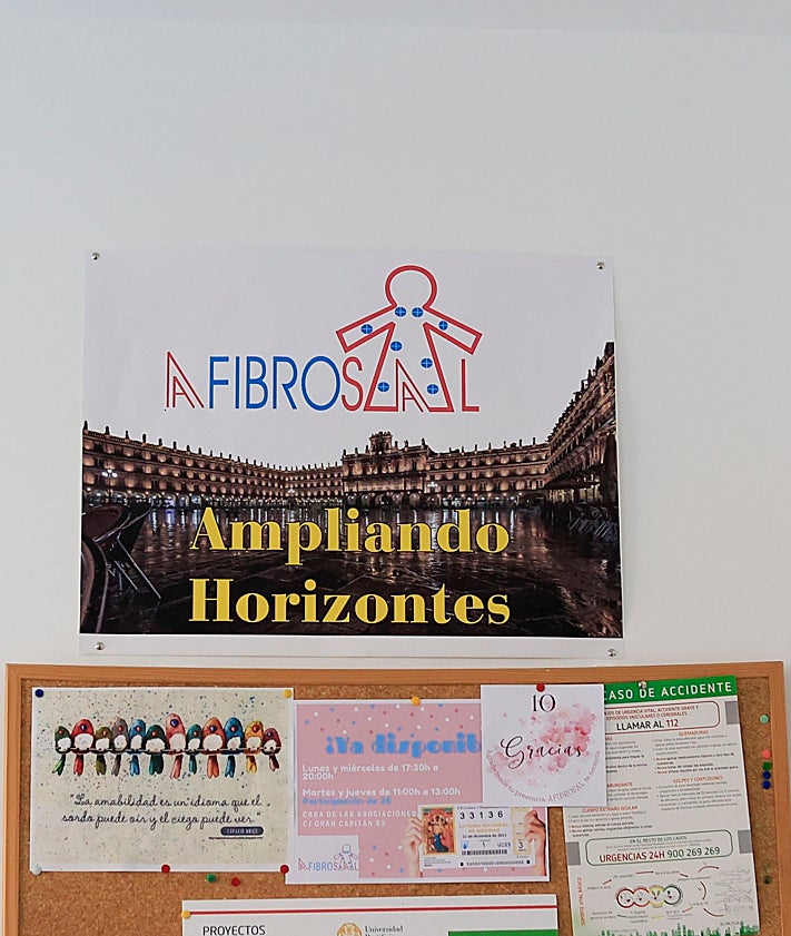 Imagen secundaria 2 - La asociación tiene su sede en la Casa de Asociaciones de Gran Capitán